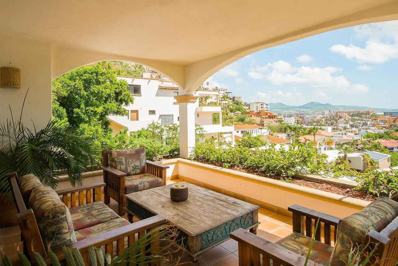 Steps From Downtown & Marina, 6 Bedroom Villa Victoria Кабо-Сан-Лукас